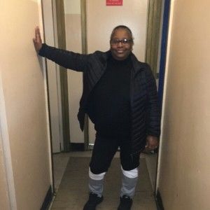 Meet your Posher, Lenora